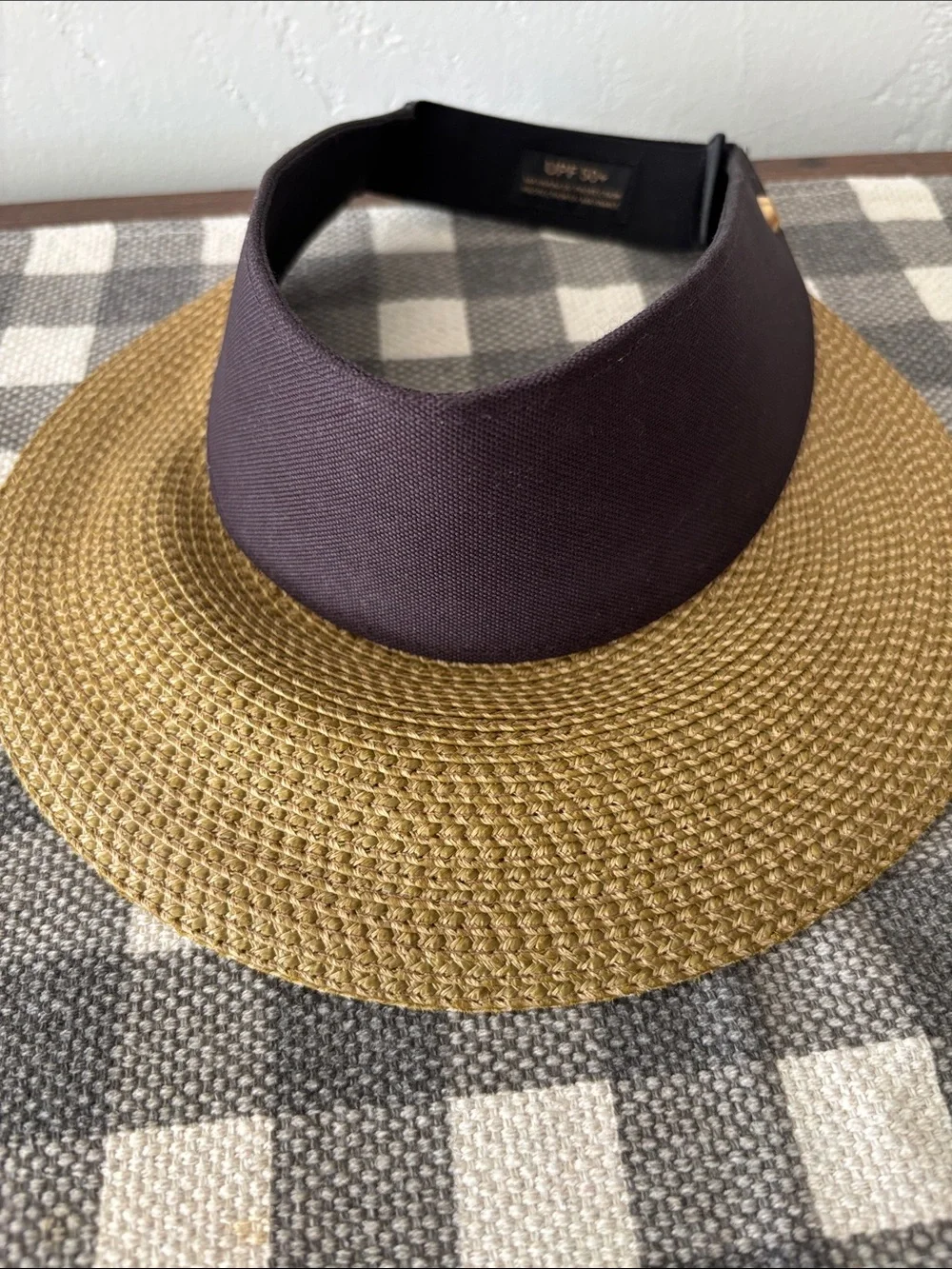 Eric Javits Champ Black-Trimmed Tan Straw Visor